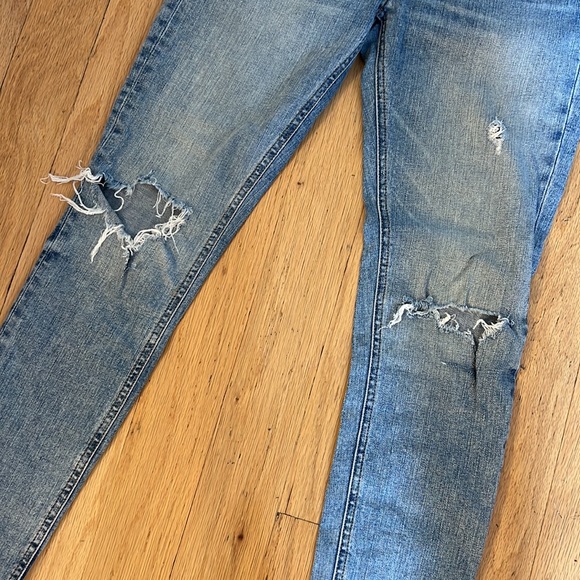 Rag & Bone Size 25 Light Washed Ripped Jeans - Picture 3 of 6